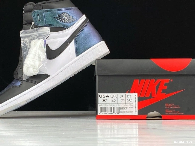 Jordan Air 1 Retro All 907958-015 